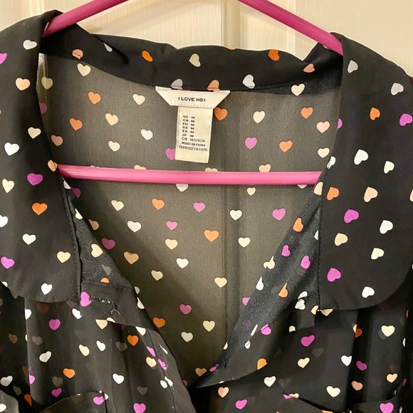 Flowy maxi dress with small hearts - Picture 4 of 10